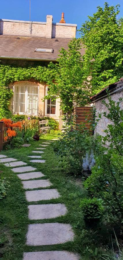 Appartement De Charme Au Coeur De Nevers Exteriér fotografie